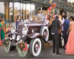Ashvek Vintage Car museum is filled with ample vintage cars which are often seen used in various shoots for films, for fun rides with friends and fami